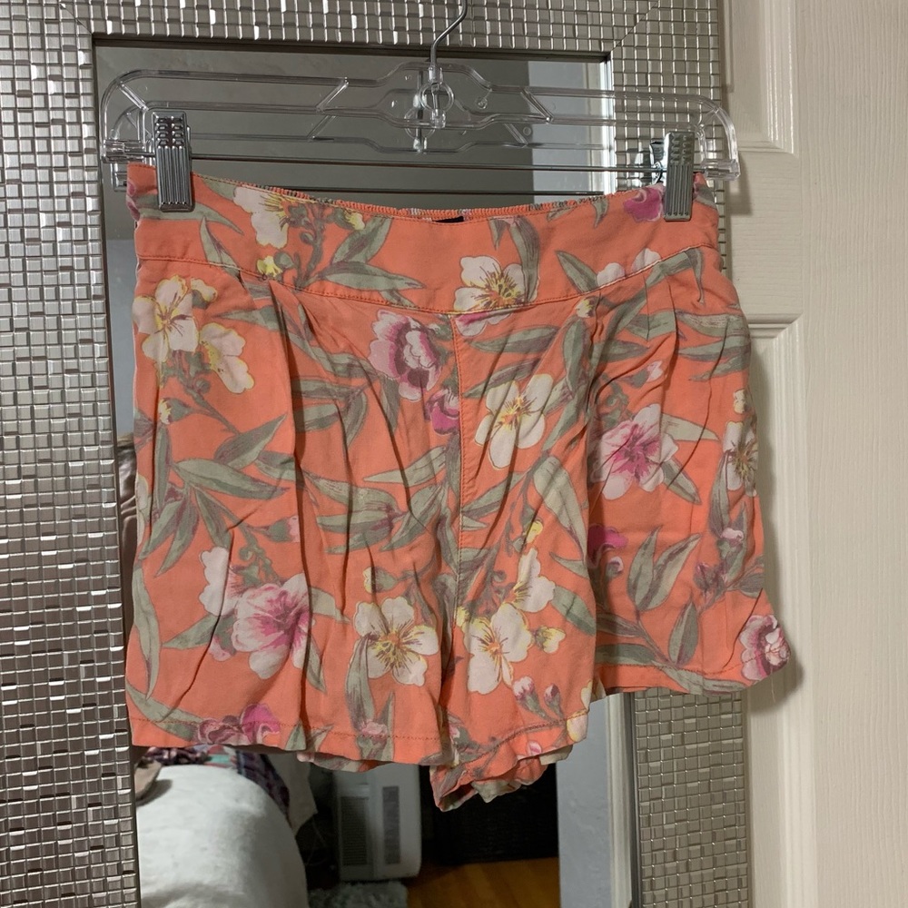 AE Shorts